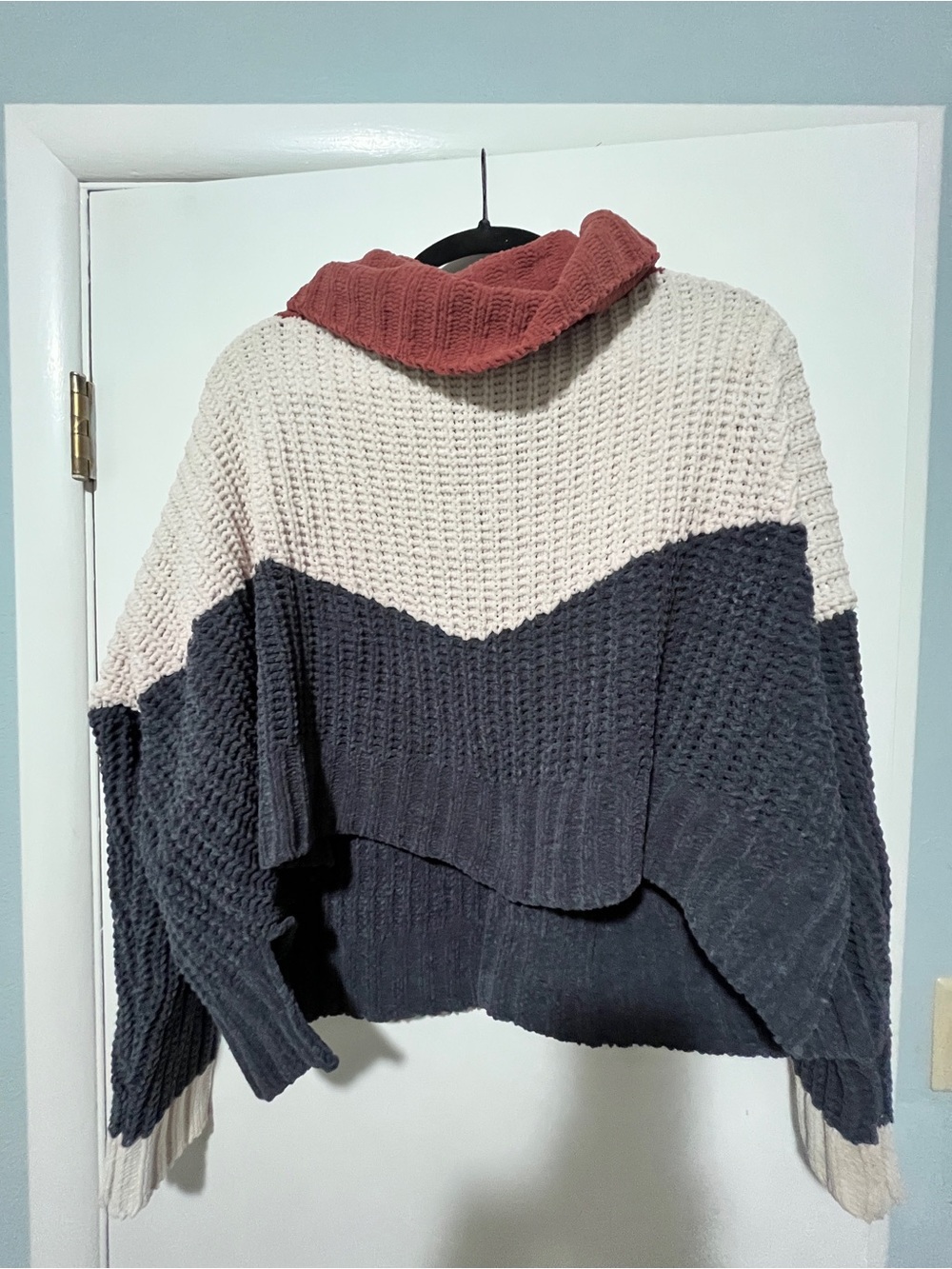 POL Cozy Colorblock Funnel Neck Sweater - Cream, Charcoal & Rust Size Small